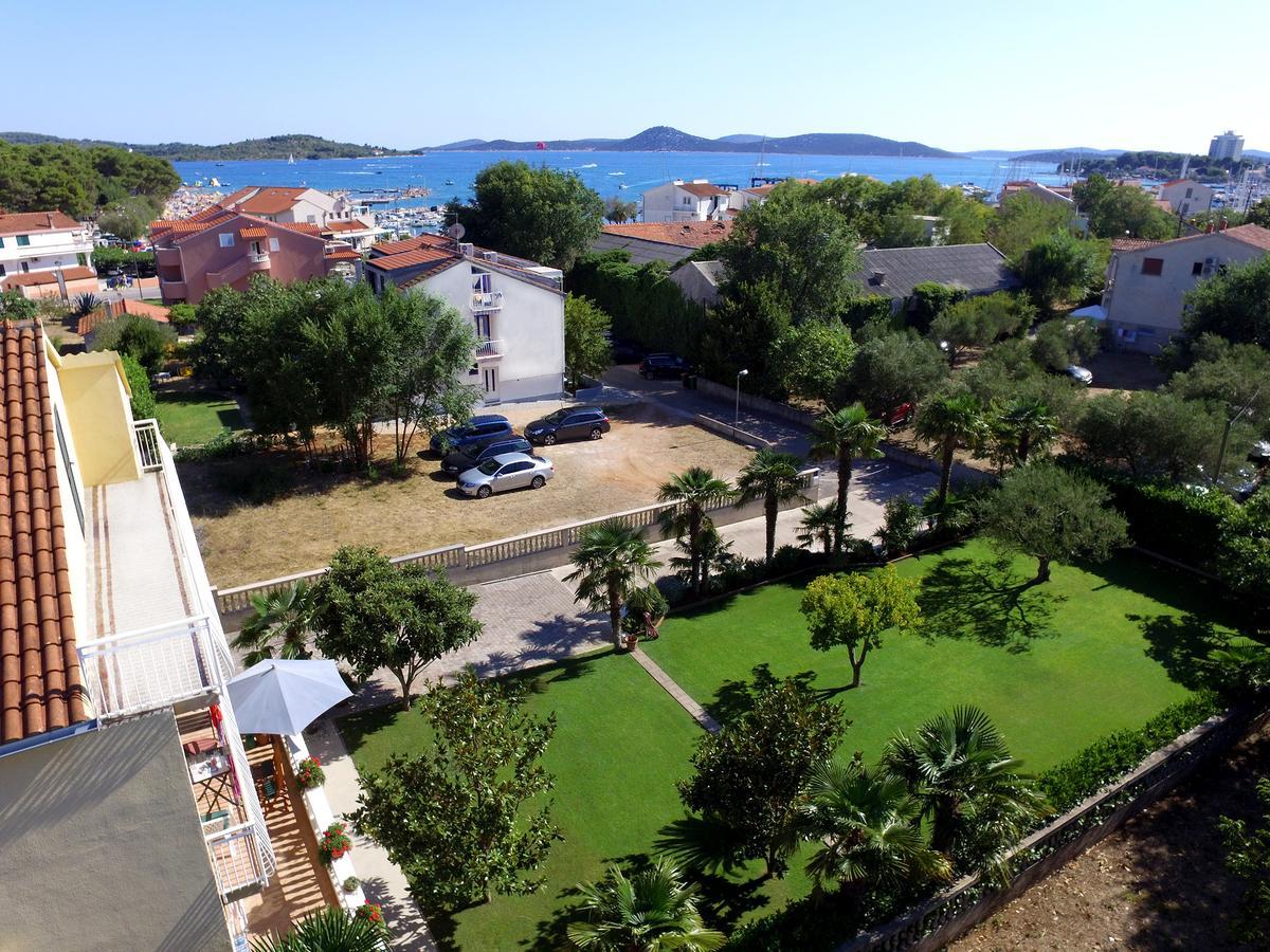 Villa Slavica 1 Vodice Buitenkant foto